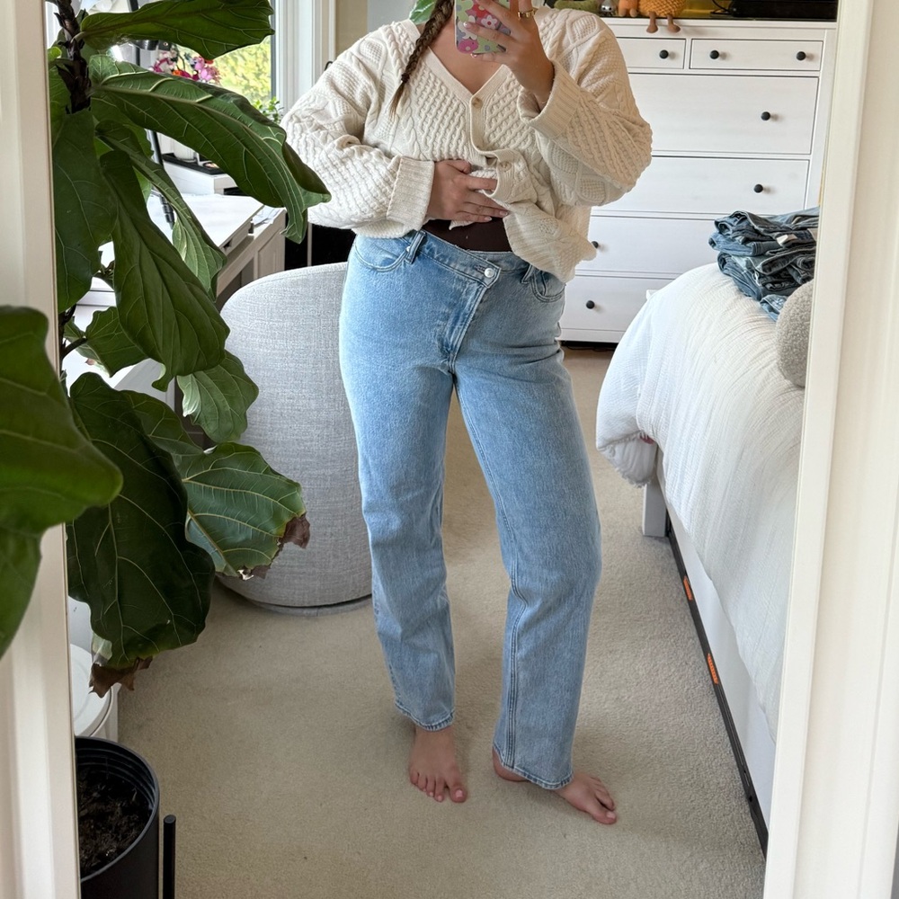 Abercrombie & Fitch '90s Straight Ultra High Rise Jeans